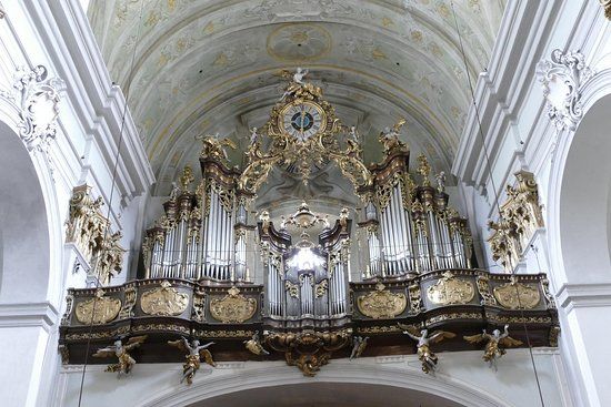 Mariahilfer Kirche